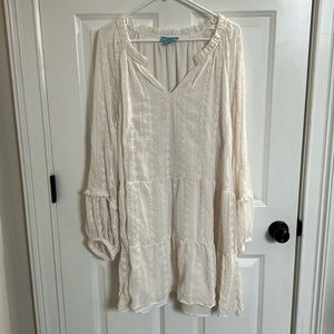 Beautiful Creamy/White CeCe dress size XL